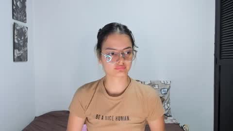 Abby Saenz online show from 10.02.25