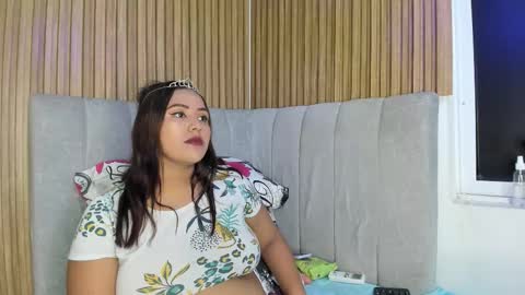 abby_swett1 online show from 01.10.26