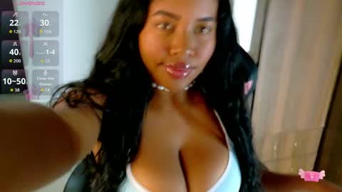 Snapshot of abby_tits chatting on 04.30.26 ABBY online show from 04.30.26