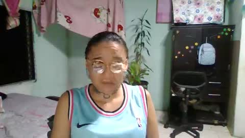 Snapshot of abbyasher chatting on 03.05.25 Abby online show from 03.05.25