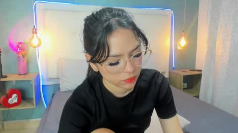 Snapshot of abbydixon1 chatting on 02.15.25 Abby Dixon online show from 02.15.25