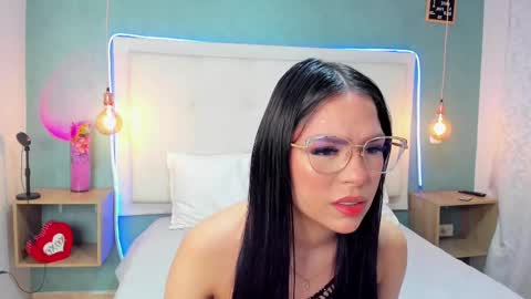 Snapshot of abbydixon1 chatting on 02.28.25 Abby Dixon online show from 02.28.25
