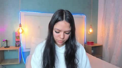 Abby Dixon  online show from 02.02.26