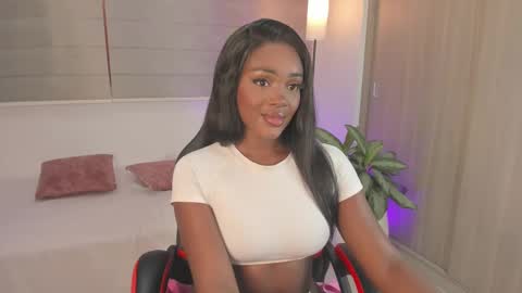 Abby Linx online show from 02.18.25