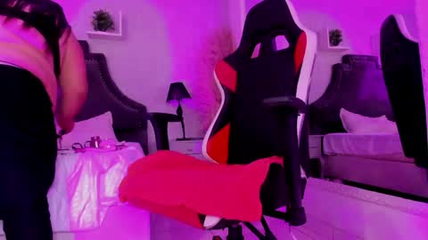 abbyrogers1 online show from 05.04.26