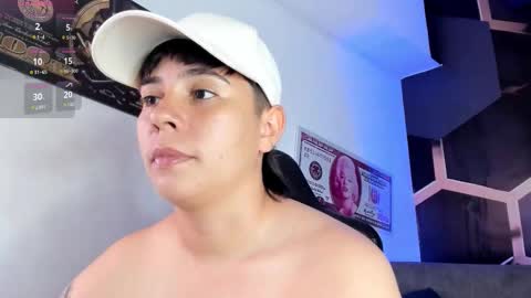 Snapshot of abbysmiitth_ chatting on 11.12.25 Abby Smith online show from 11.12.25