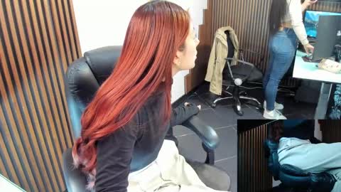 Abby Stones online show from 11.20.25