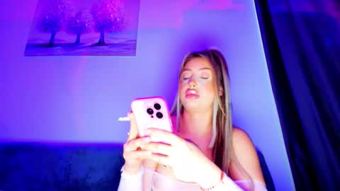 abella_soleill online show from 03.11.26