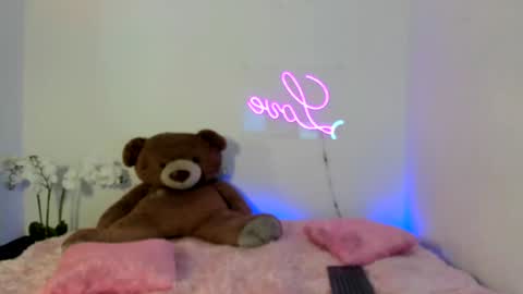  Abella and Kendra  online show from 01.24.25