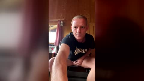 Snapshot of abenteurer2021 chatting on 05.17.26 abenteurer2021 online show from 05.17.26