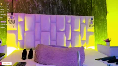 aberachmackay online show from 11.13.25