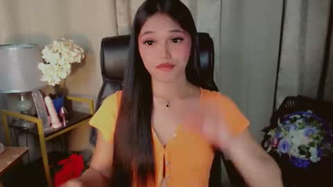 Snapshot of abetterchristine chatting on 02.11.26 Abetterchristine online show from 02.11.26