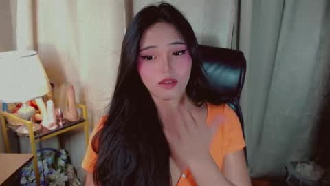 Snapshot of abetterchristine chatting on 07.13.26 Abetterchristine online show from 07.13.26