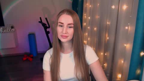Snapshot of abigail_flex chatting on 02.26.25 Anna online show from 02.26.25
