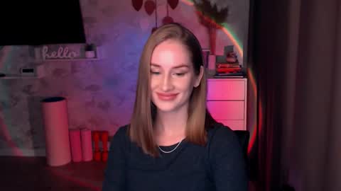 Snapshot of abigail_flex chatting on 09.25.25 Anna online show from 09.25.25