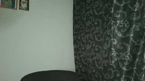 Snapshot of abigail_hobbs2 chatting on 01.03.25 Aby online show from 01.03.25