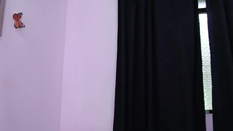 abigail_jhonss online show from 10.10.25