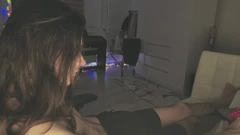 hi  cum in pvt noi extra tip online show from 11.16.25