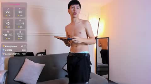 abraham_horny18 online show from 10.15.25