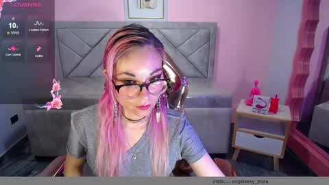 abril_ch_ online show from 11.14.25