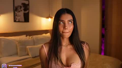Snapshot of abril_w18 chatting on 06.18.26 My name is Alexa. Please say hello I like to chat with you. If you have requests please use tip online show from 06.18.26
