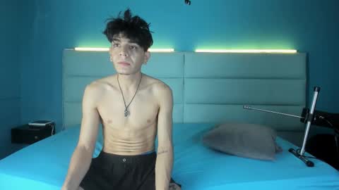 Snapshot of abrilandjulian chatting on 02.21.26 Abril and Julian online show from 02.21.26