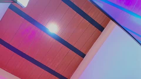 Abril online show from 04.17.26