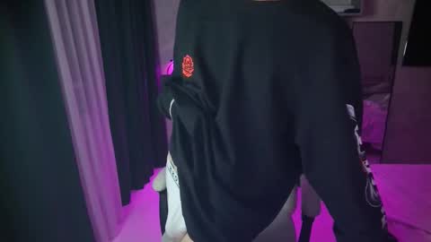 Snapshot of abslut chatting on 02.18.26 Nick online show from 02.18.26