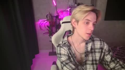 Snapshot of abslut chatting on 03.01.26 Nick online show from 03.01.26