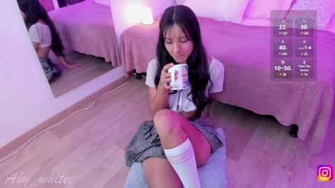 Snapshot of aby_whitee chatting on 12.23.24 Aby online show from 12.23.24