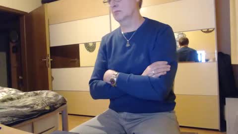 Snapshot of ach471 chatting on 12.07.24 ach471 online show from 12.07.24