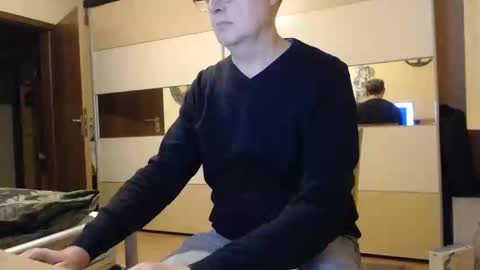 Snapshot of ach471 chatting on 12.26.24 ach471 online show from 12.26.24