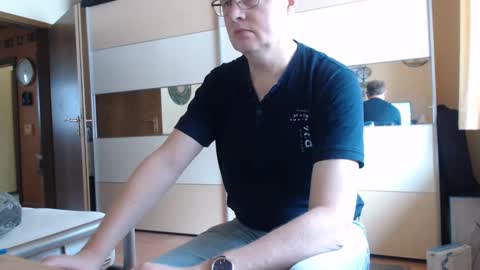 Snapshot of ach471 chatting on 01.04.25 ach471 online show from 01.04.25