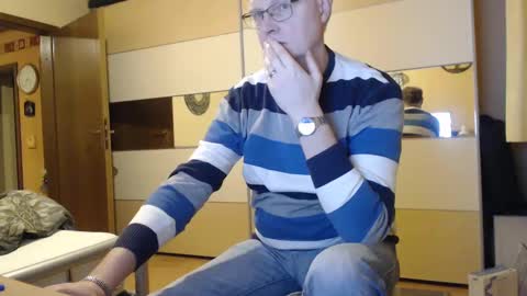 Snapshot of ach471 chatting on 01.09.25 ach471 online show from 01.09.25