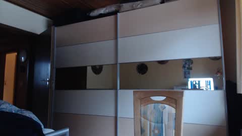 Snapshot of ach471 chatting on 02.15.25 ach471 online show from 02.15.25