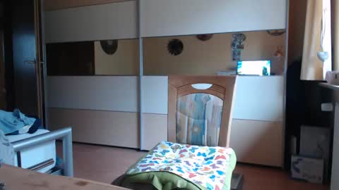 Snapshot of ach471 chatting on 03.01.25 ach471 online show from 03.01.25