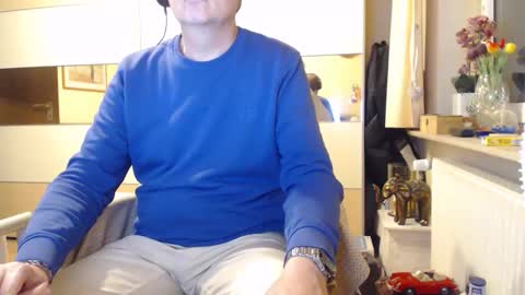 Snapshot of ach471 chatting on 10.07.25 ach471 online show from 10.07.25