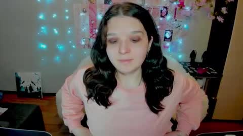 Kate online show from 04.21.26