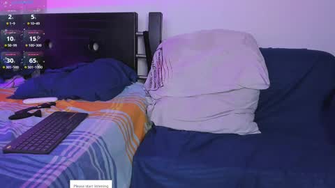 Snapshot of acid_longer chatting on 09.12.25 centric independent model online show from 09.12.25