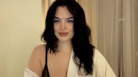 my inst   love inside 17 online show from 09.13.25