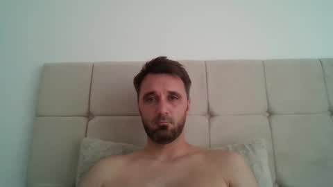 Snapshot of ad14n chatting on 09.22.25 ad14n online show from 09.22.25