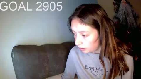 Snapshot of ada_naugthy1 chatting on 12.29.24 Ada naugthy28 online show from 12.29.24