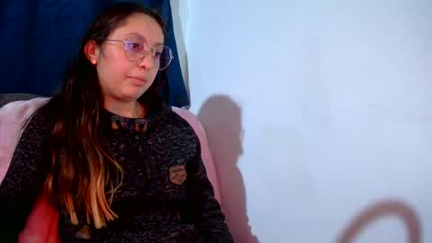 Snapshot of ada_naugthy1 chatting on 09.26.25 Ada naugthy28 online show from 09.26.25