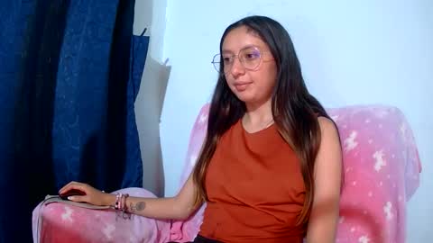 Snapshot of ada_naugthy1 chatting on 11.20.25 Ada naugthy28 online show from 11.20.25