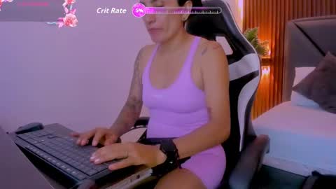 Snapshot of ada_oconnor_x_ chatting on 10.08.25 ada oconnor x   ..flaca..bella online show from 10.08.25