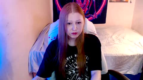 Snapshot of adagretta chatting on 05.17.26 adagretta online show from 05.17.26