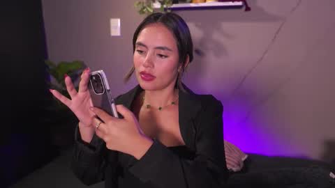 Adahara online show from 12.04.25