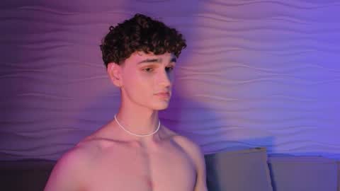 Adam online show from 10.08.25