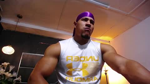 adam_fit19cm online show from 02.23.26