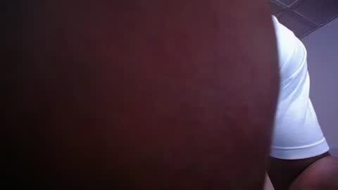 Snapshot of adam_fit19cm chatting on 06.10.26 adam_fit19cm online show from 06.10.26